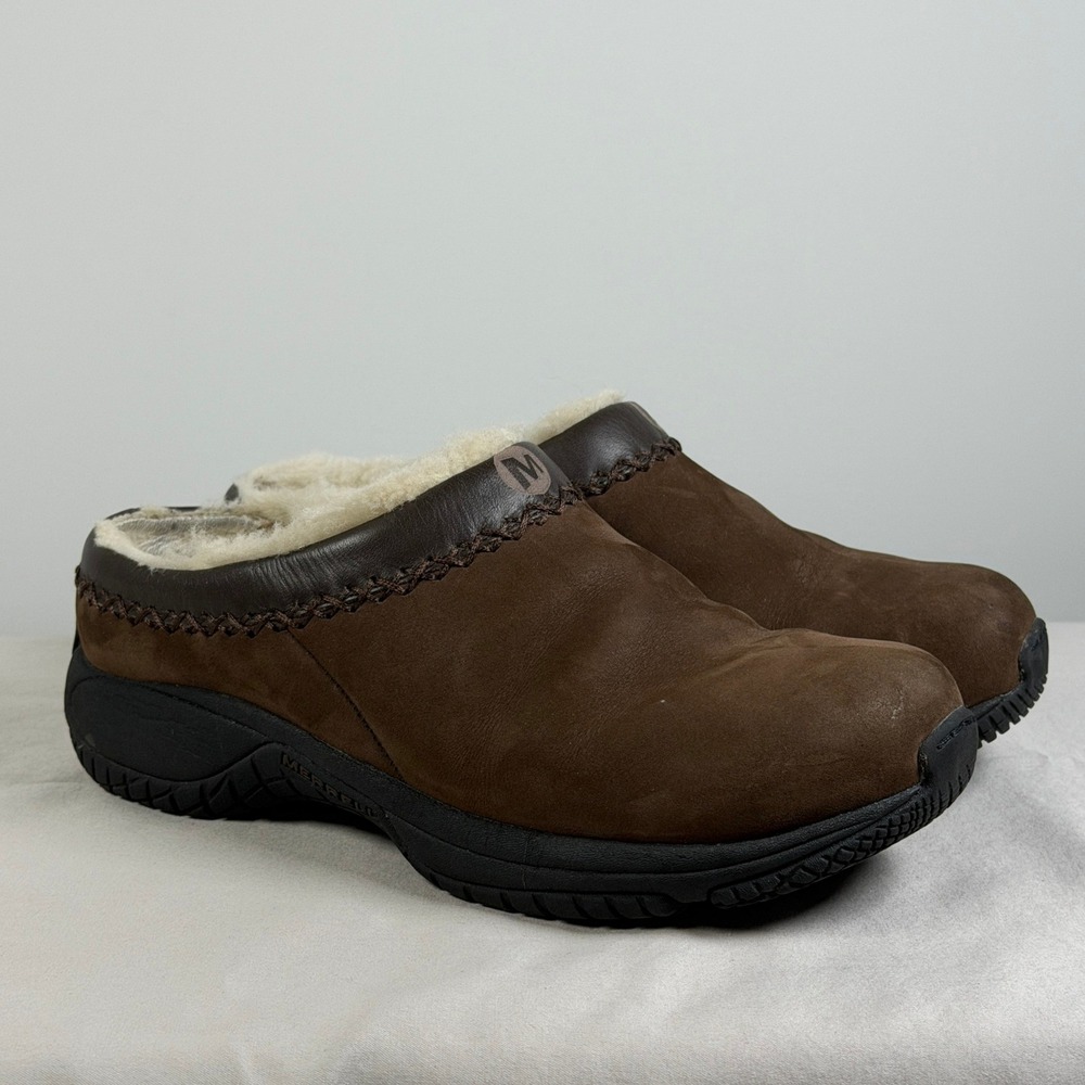 Merrell Encore Chill Stitch Bug Brown Suede Faux Fur Lining Clogs Womens 6.5
